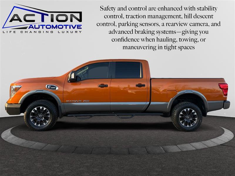 Used 2019 Nissan Titan PRO-4X image 5