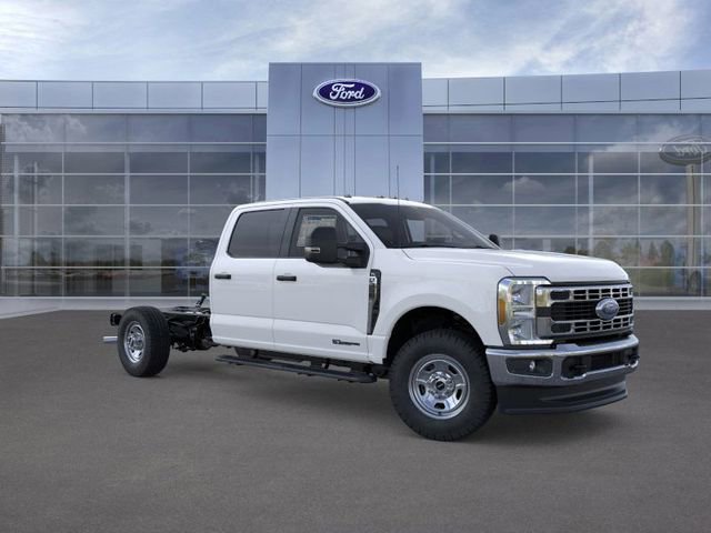 New 2025 Ford F350 XL w/ XL Chrome Package image 7