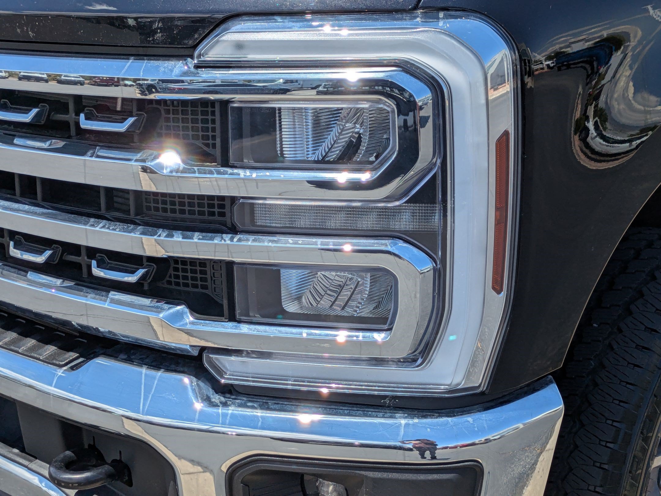 Certified 2025 Ford F250 Lariat AWD/4WD image 10