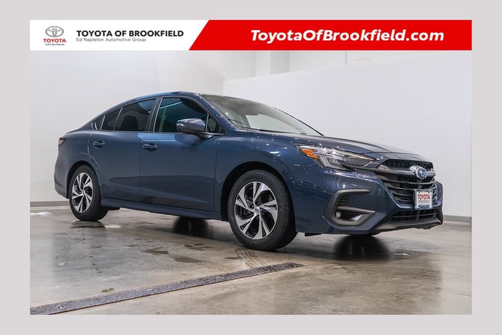 Used 2023 Subaru Legacy Premium AWD/4WD image 1