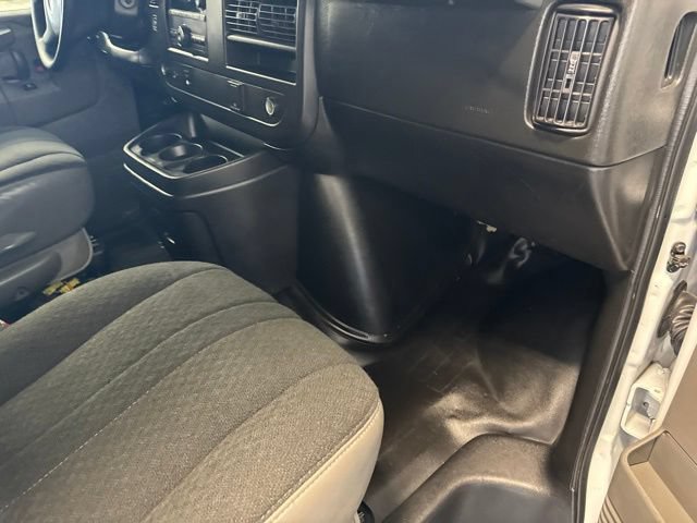 Used 2021 Chevrolet Express 2500 w/ Driver Convenience Package RWD image 17