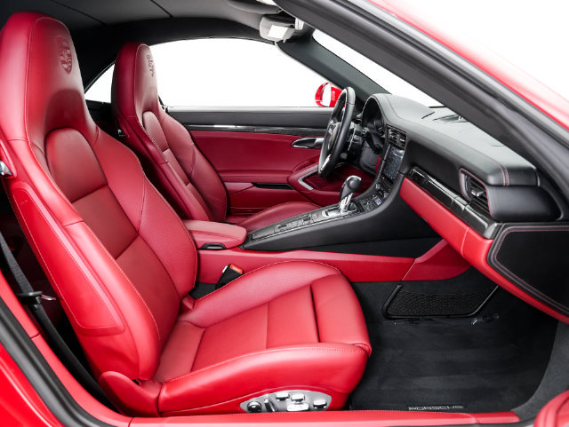 Used 2018 Porsche 911 Turbo S AWD/4WD image 26