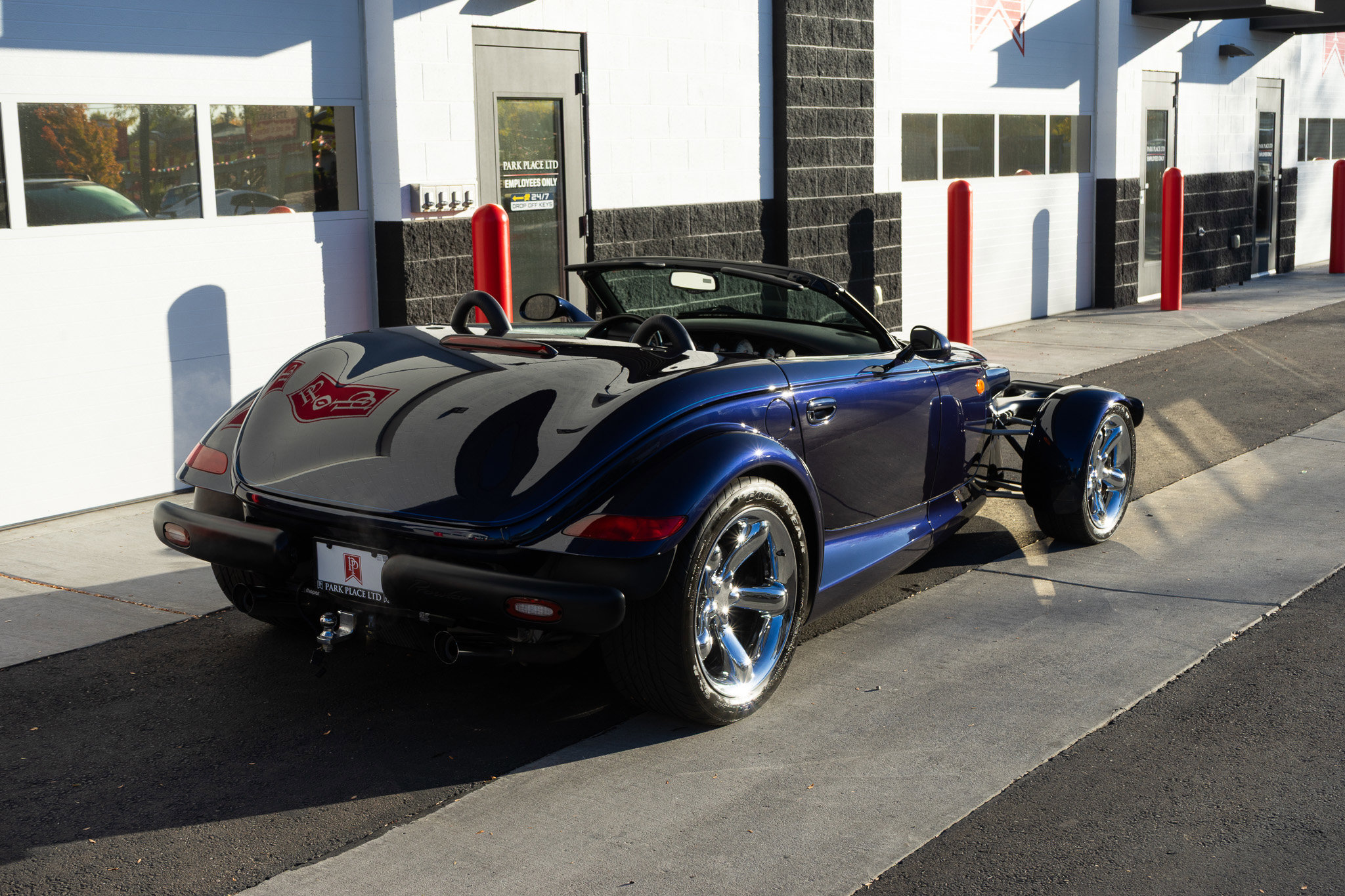 Used 2001 Chrysler Prowler image 42