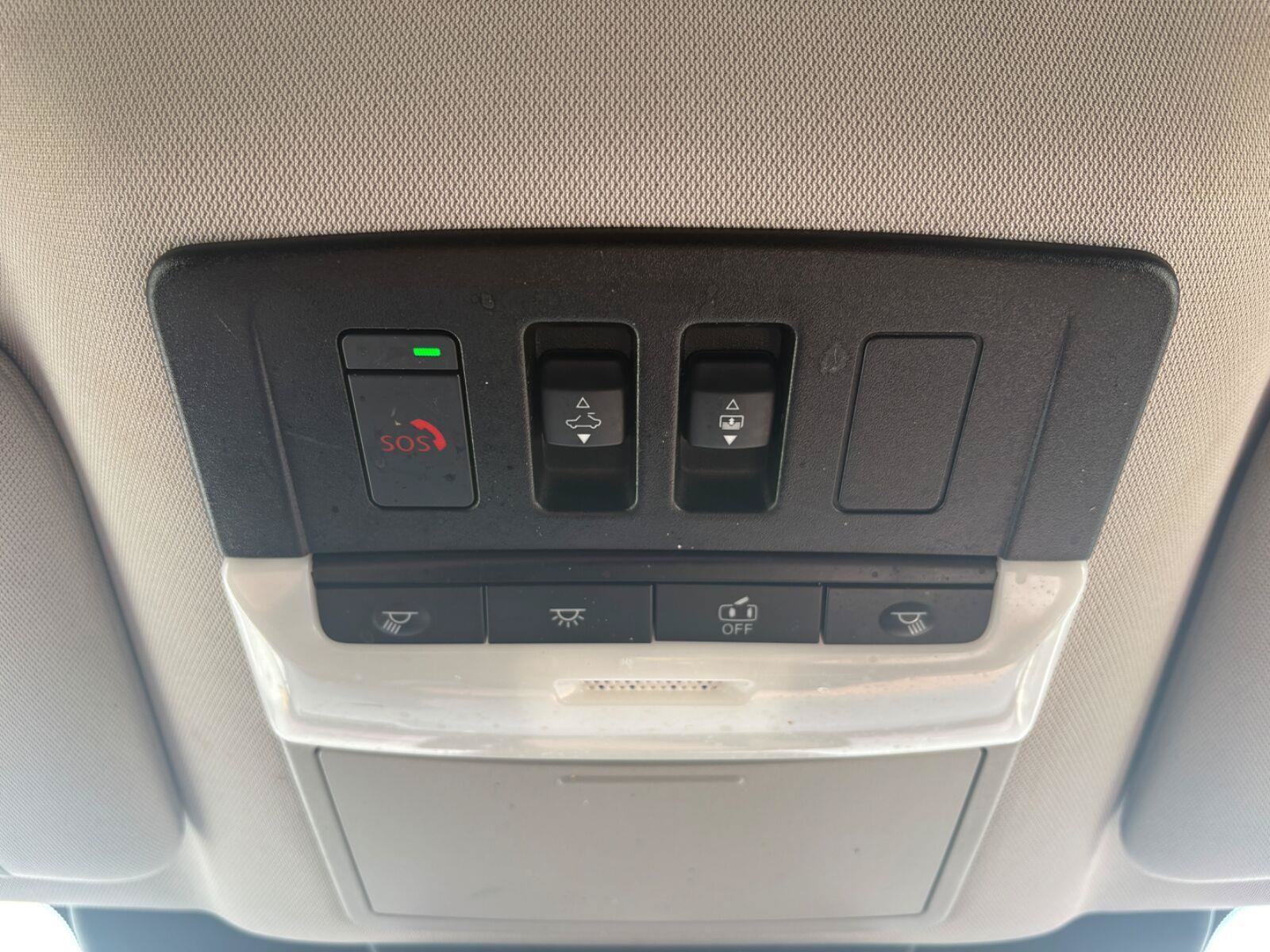 Used 2023 Nissan Pathfinder Platinum FWD image 42