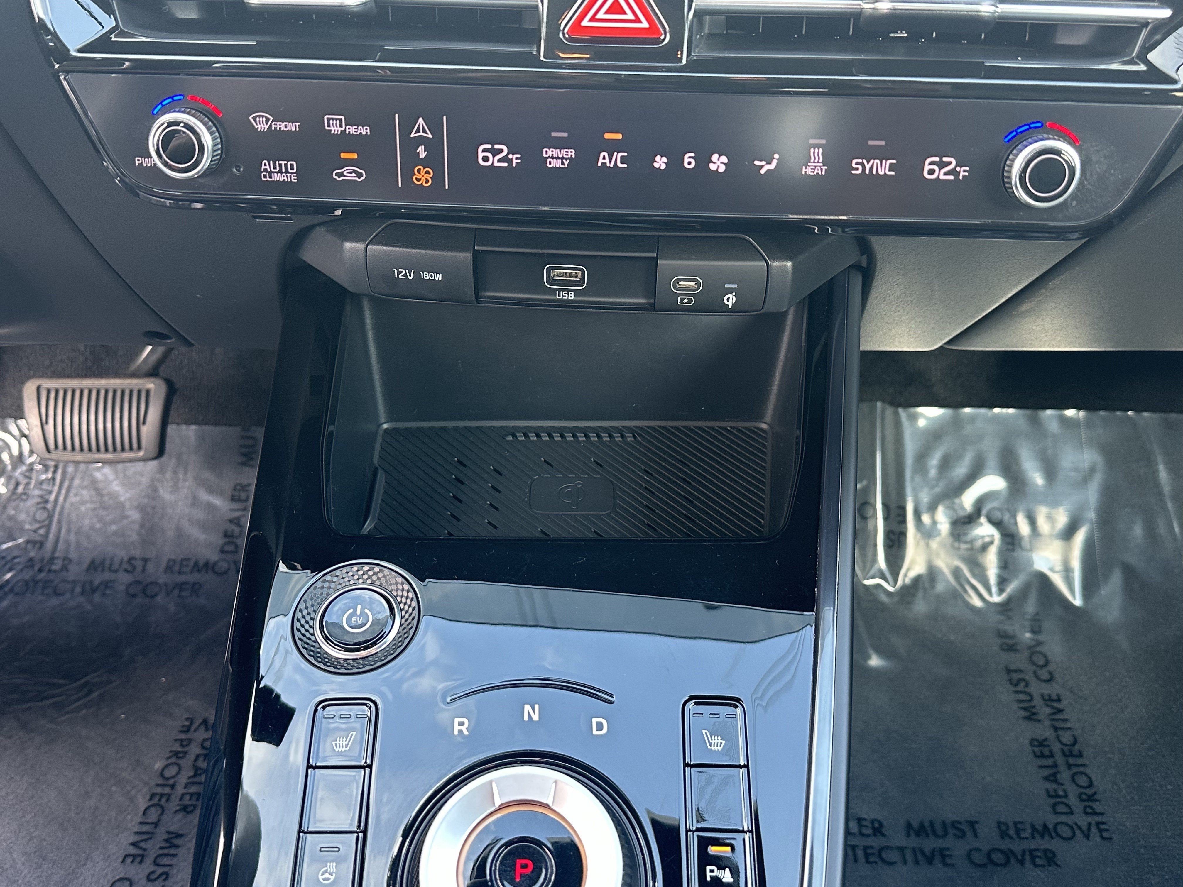 Used 2024 Kia Niro Wind w/ Wind Preserve Package FWD image 29
