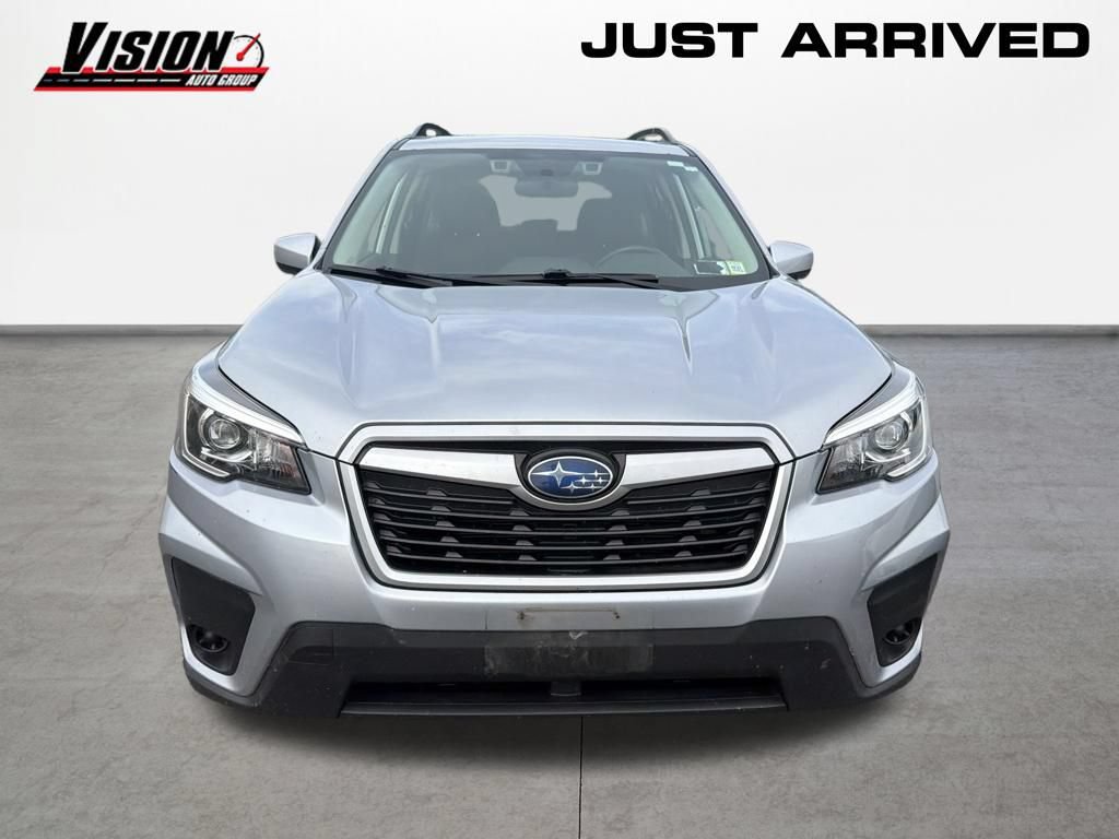 Used 2019 Subaru Forester Premium AWD/4WD image 2