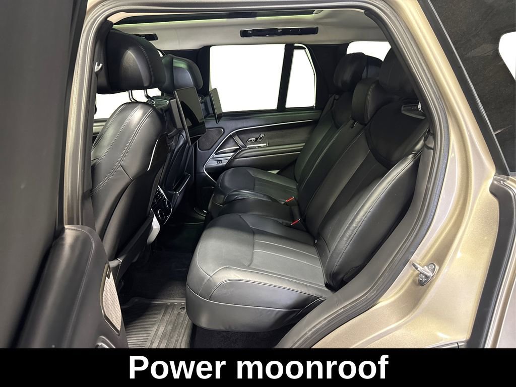 Used 2023 Land Rover Range Rover First Edition image 11
