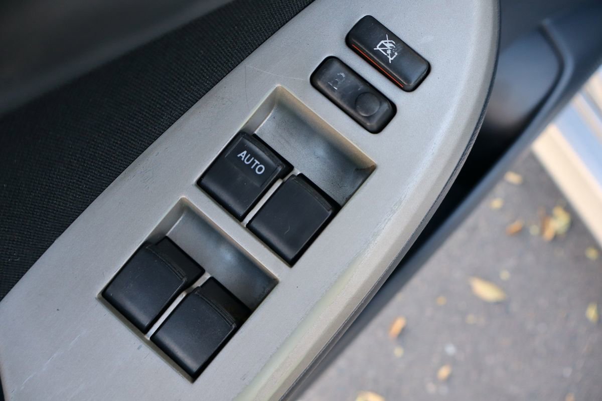 Used 2013 Toyota Corolla S w/ Premium Pkg image 27