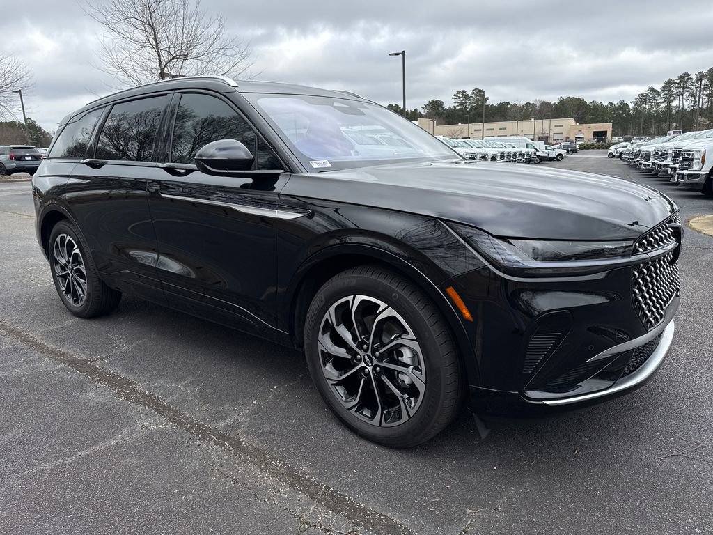 Used 2025 Lincoln Nautilus Reserve