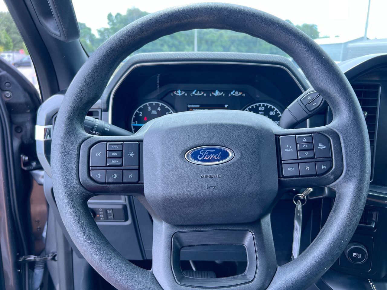 Used 2022 Ford F150 XL w/ STX Appearance Package RWD image 15
