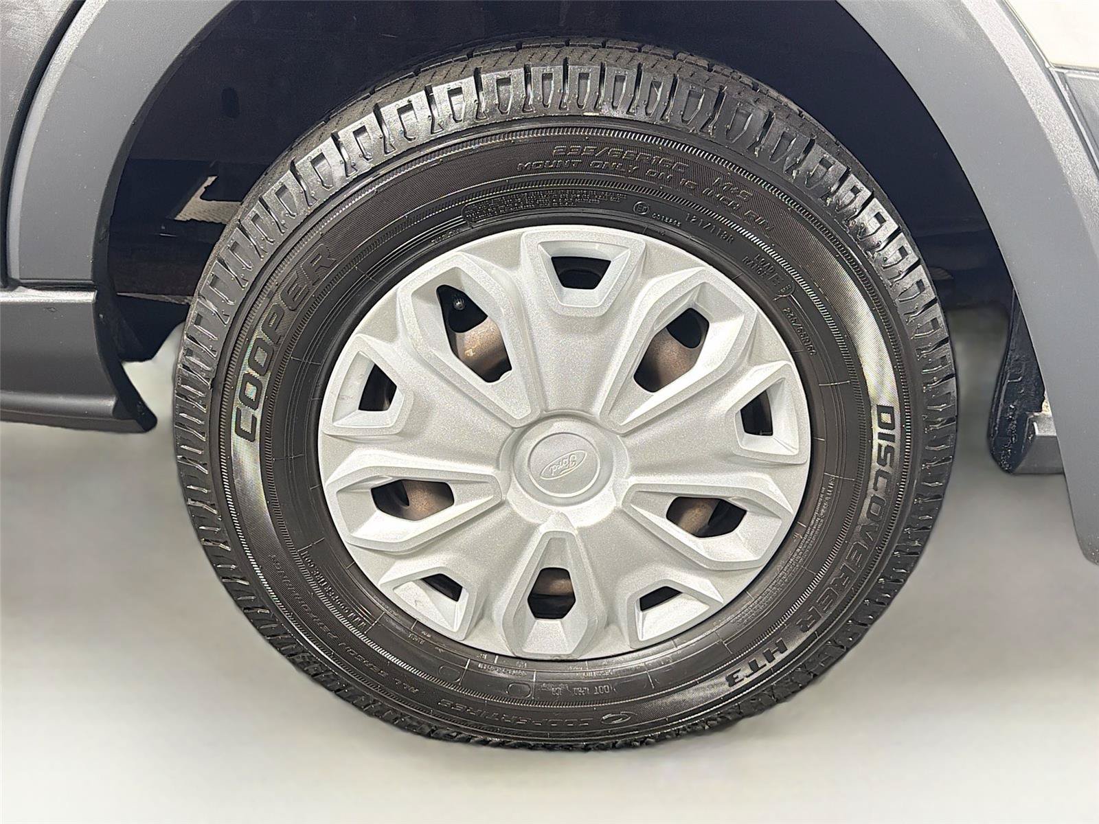 Used 2016 Ford Transit 350 XLT RWD image 31