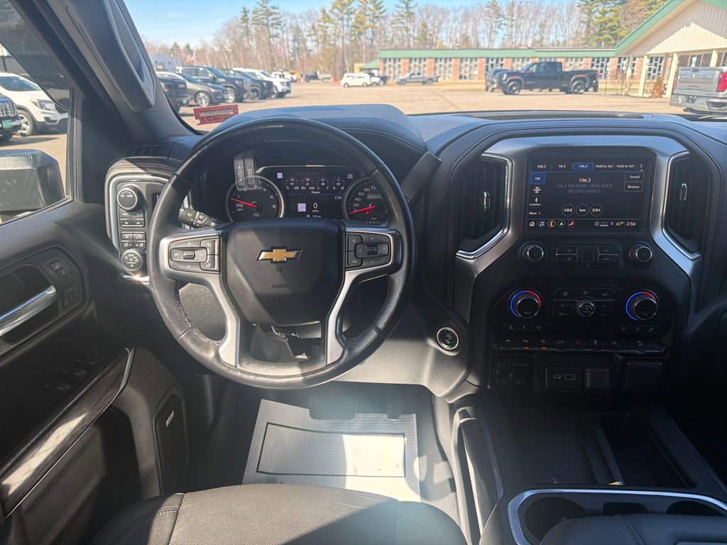 Used 2022 Chevrolet Silverado 1500 LTZ w/ LTZ Premium Package AWD/4WD image 19