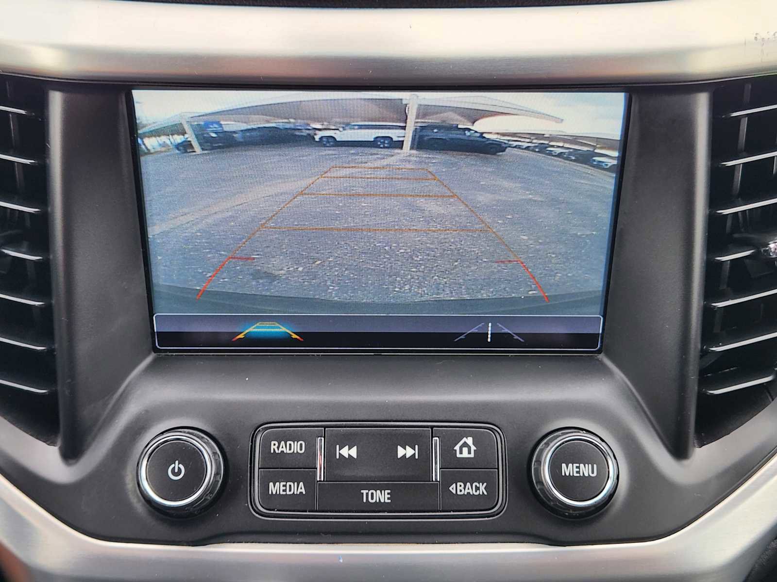 Used 2018 GMC Acadia SLT image 17