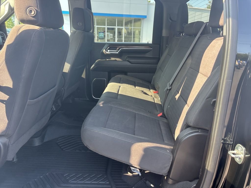 Certified 2024 Chevrolet Silverado 2500 LT w/ Convenience Package image 12