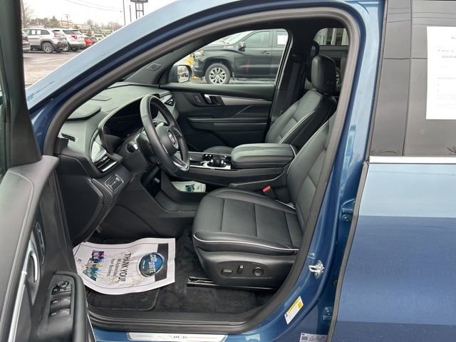 Used 2025 Buick Enclave Preferred image 13