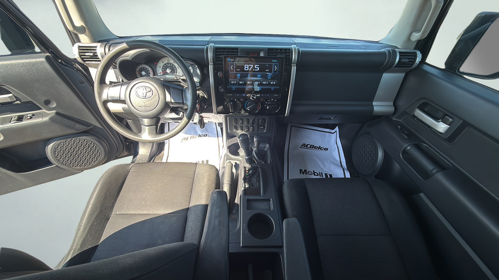 Used 2008 Toyota FJ Cruiser 4WD image 28