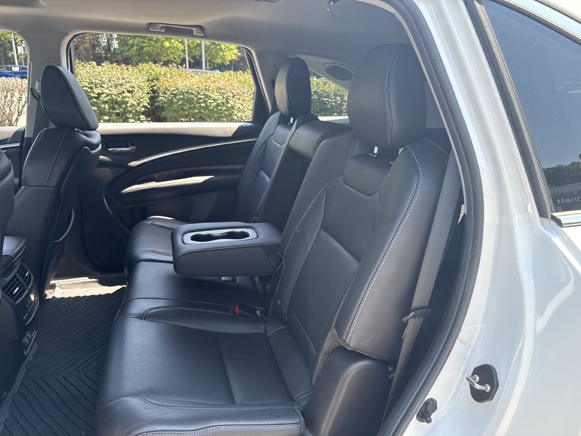 Used 2020 Acura MDX w/ Technology Package FWD image 14
