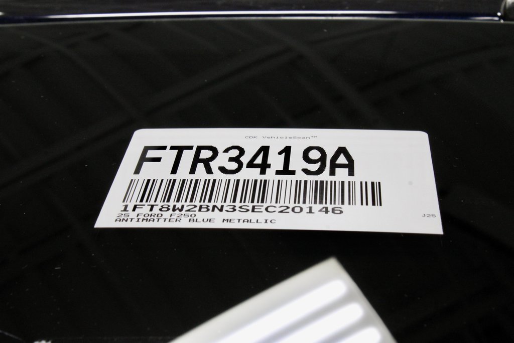 Certified 2025 Ford F250 Lariat w/ FX4 Off-Road Package image 36