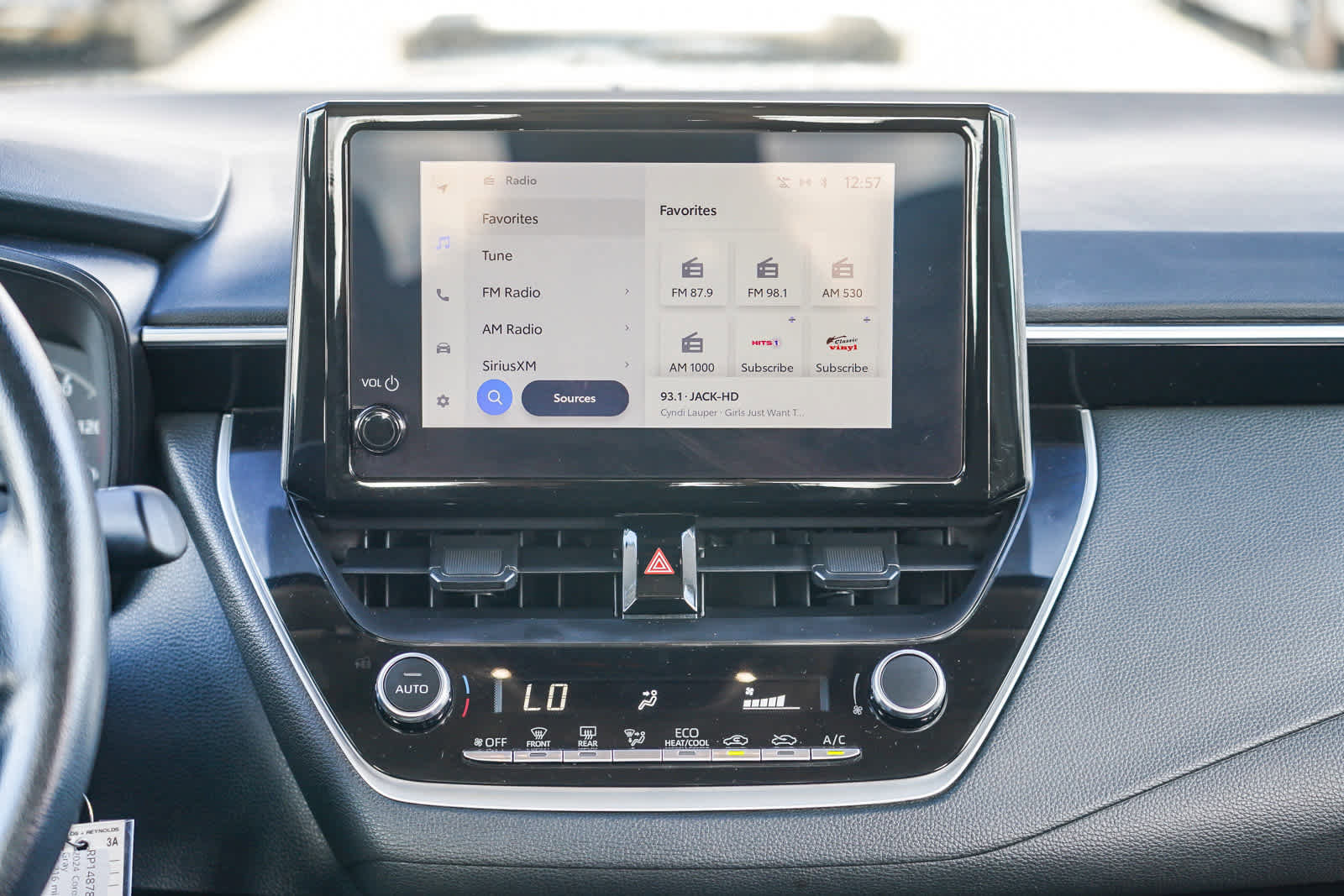 Used 2024 Toyota Corolla LE image 13