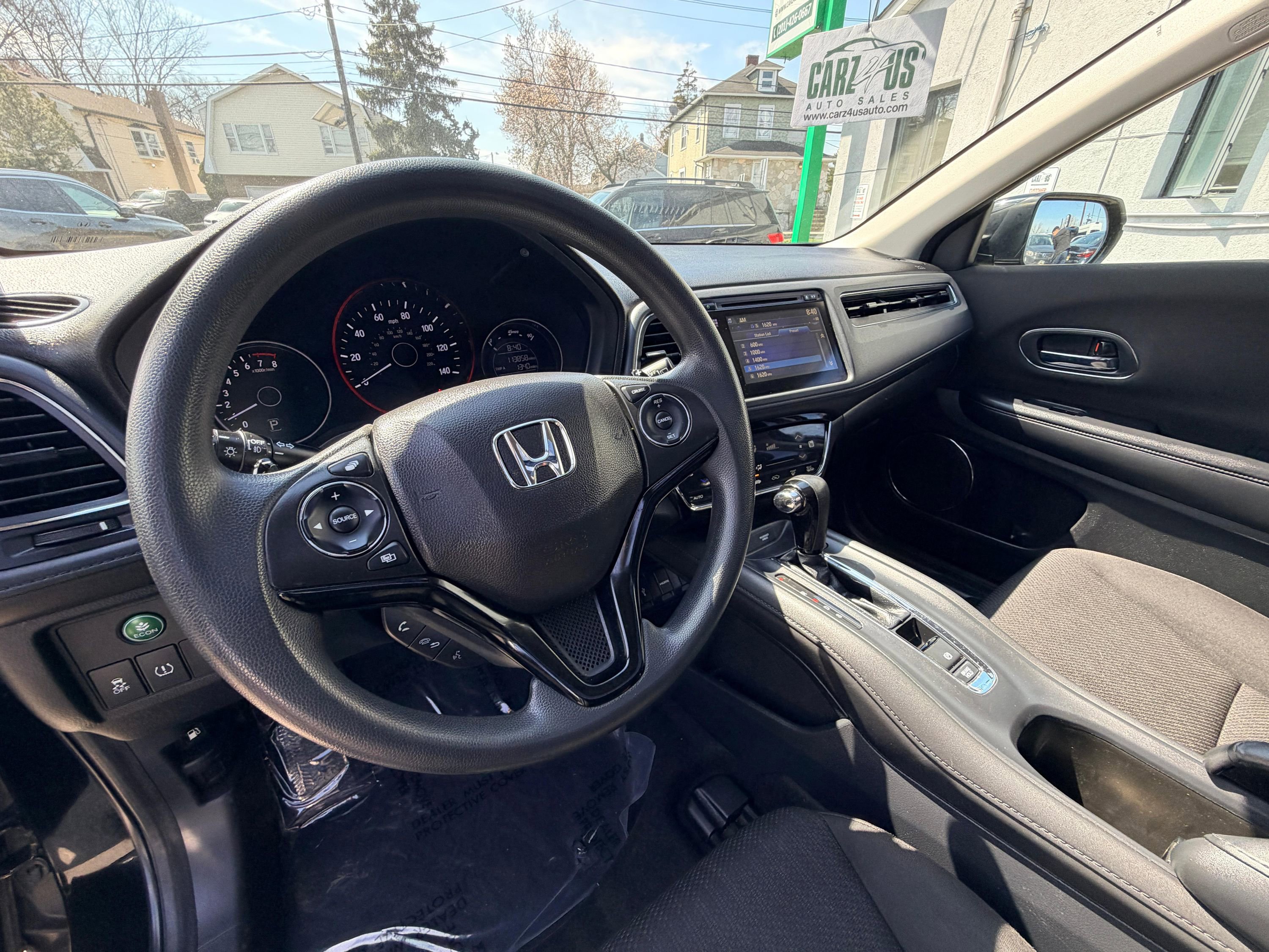 Used 2018 Honda HR-V EX image 22