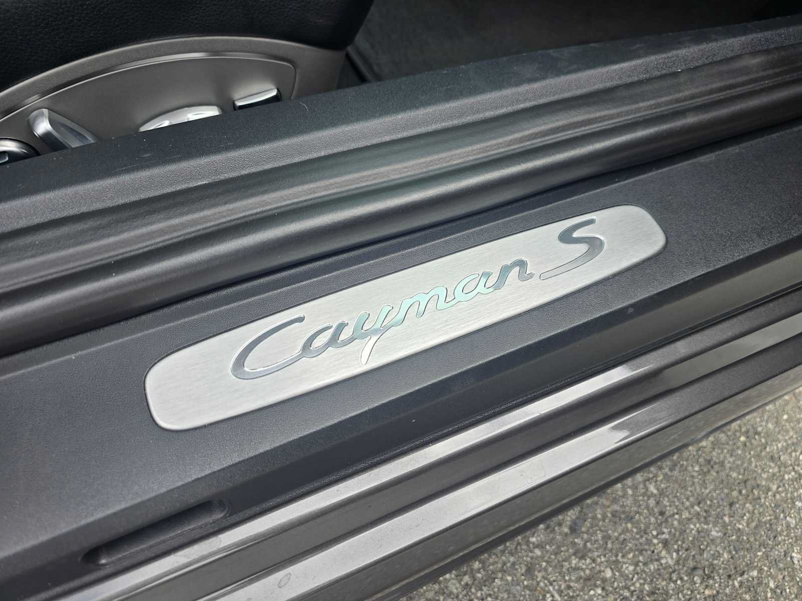 Used 2017 Porsche 718 Cayman S RWD image 10