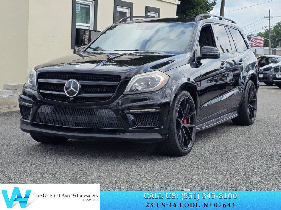 Used 2016 Mercedes-Benz GL 63 AMG 4MATIC image 3
