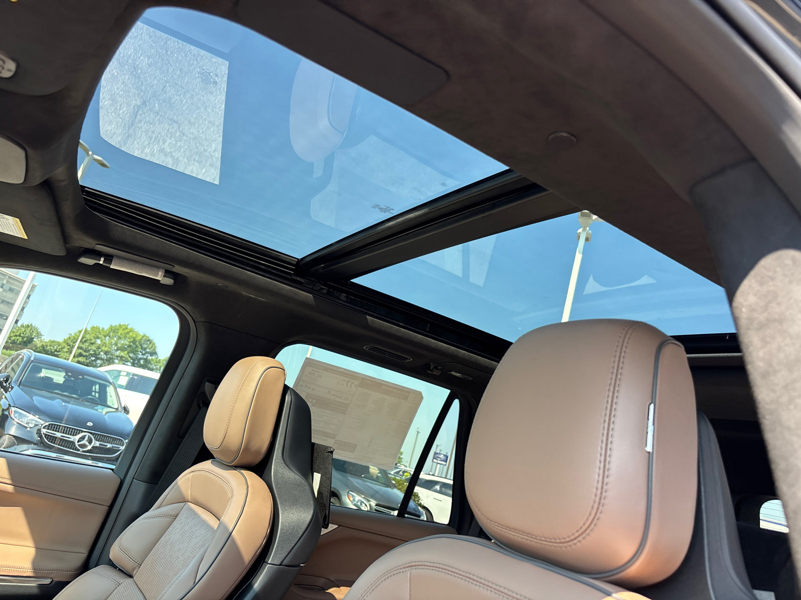 New 2027 Lincoln Navigator Black Label AWD/4WD image 25