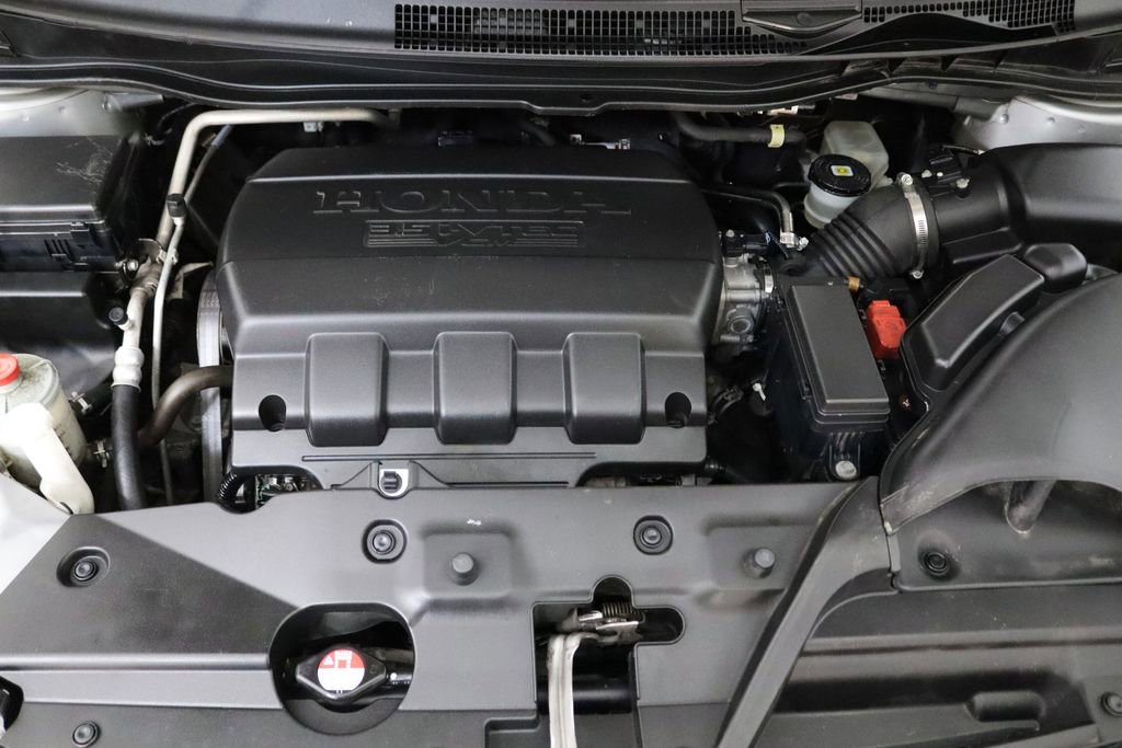 Used 2016 Honda Odyssey Touring image 29
