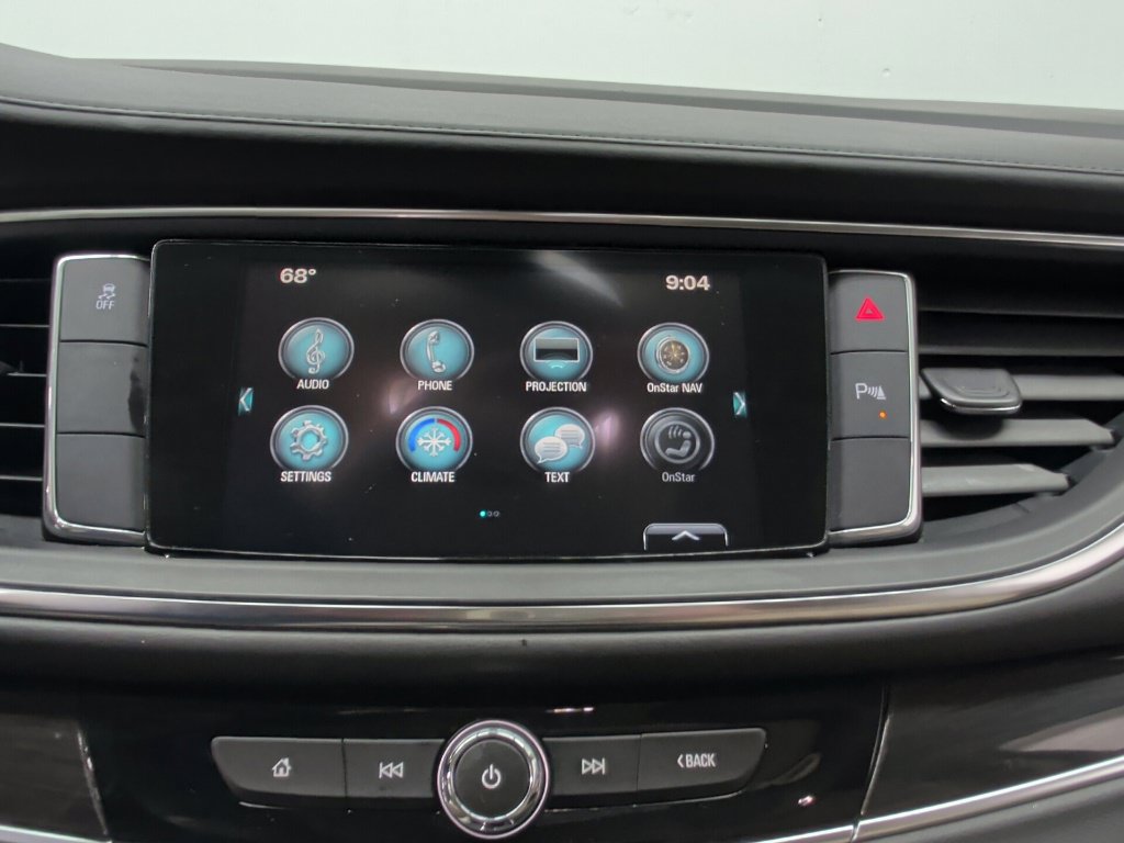 Used 2019 Buick Enclave Essence FWD image 21