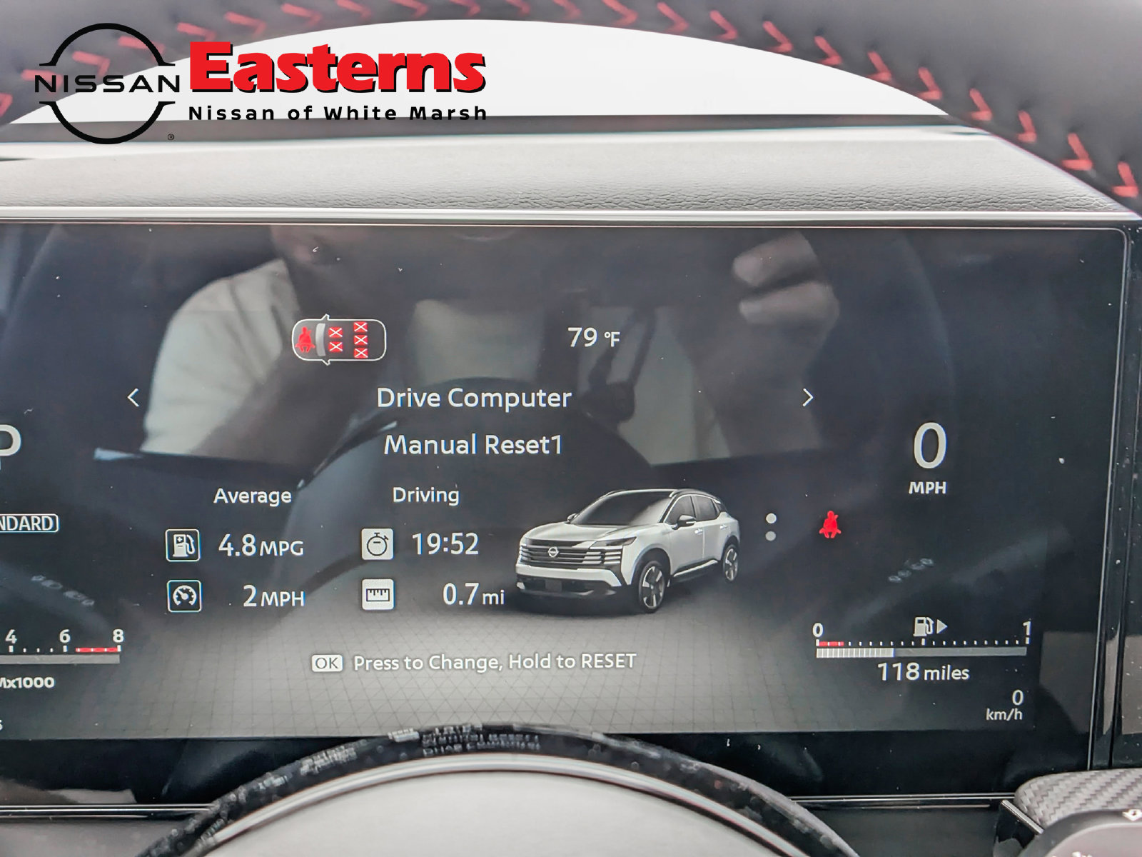 New 2027 Nissan Kicks SR FWD image 17