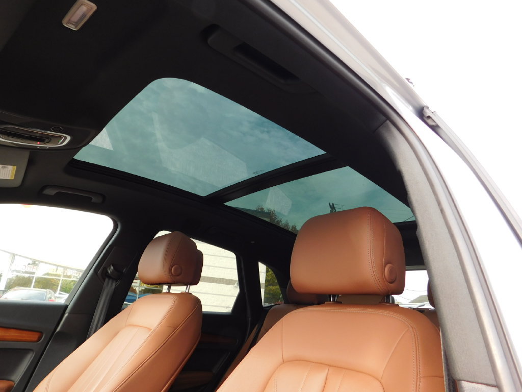 Used 2022 Audi Q5 2.0T Premium Plus AWD/4WD image 23
