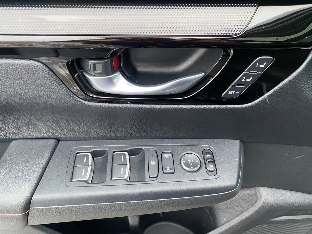 Used 2024 Honda CR-V Sport Touring image 14