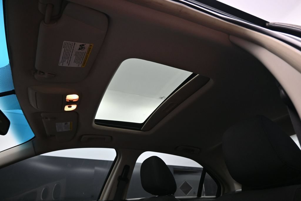 Used 2010 Ford Fusion SE FWD image 13