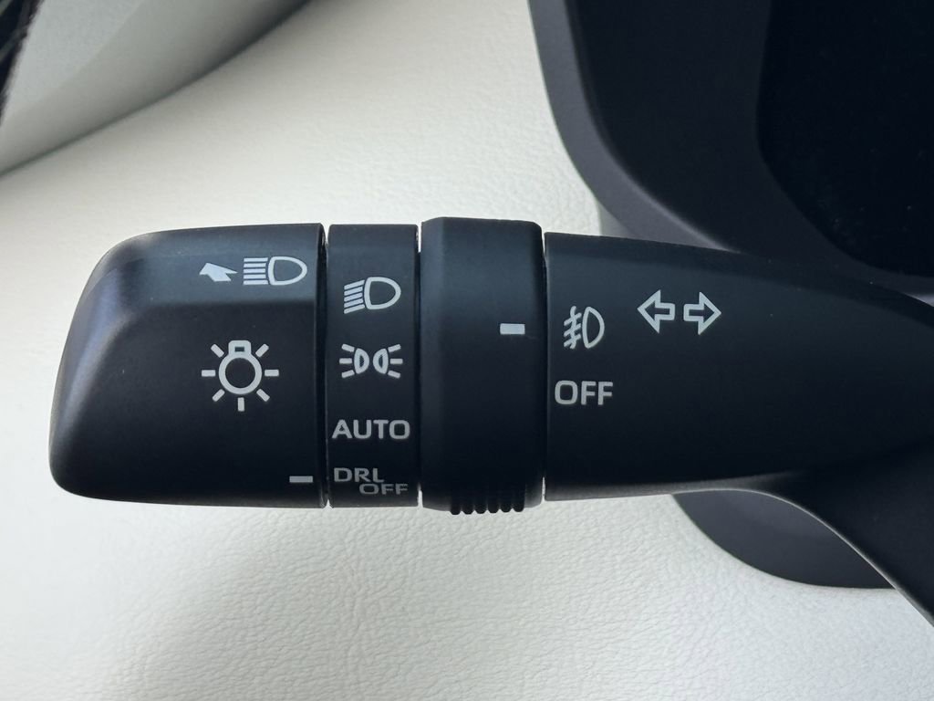 Used 2023 Toyota Tundra Capstone image 24