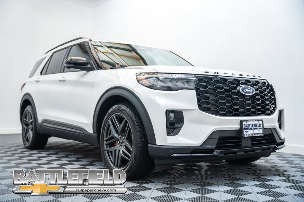 Used 2025 Ford Explorer ST w/ Sun And Sound Package