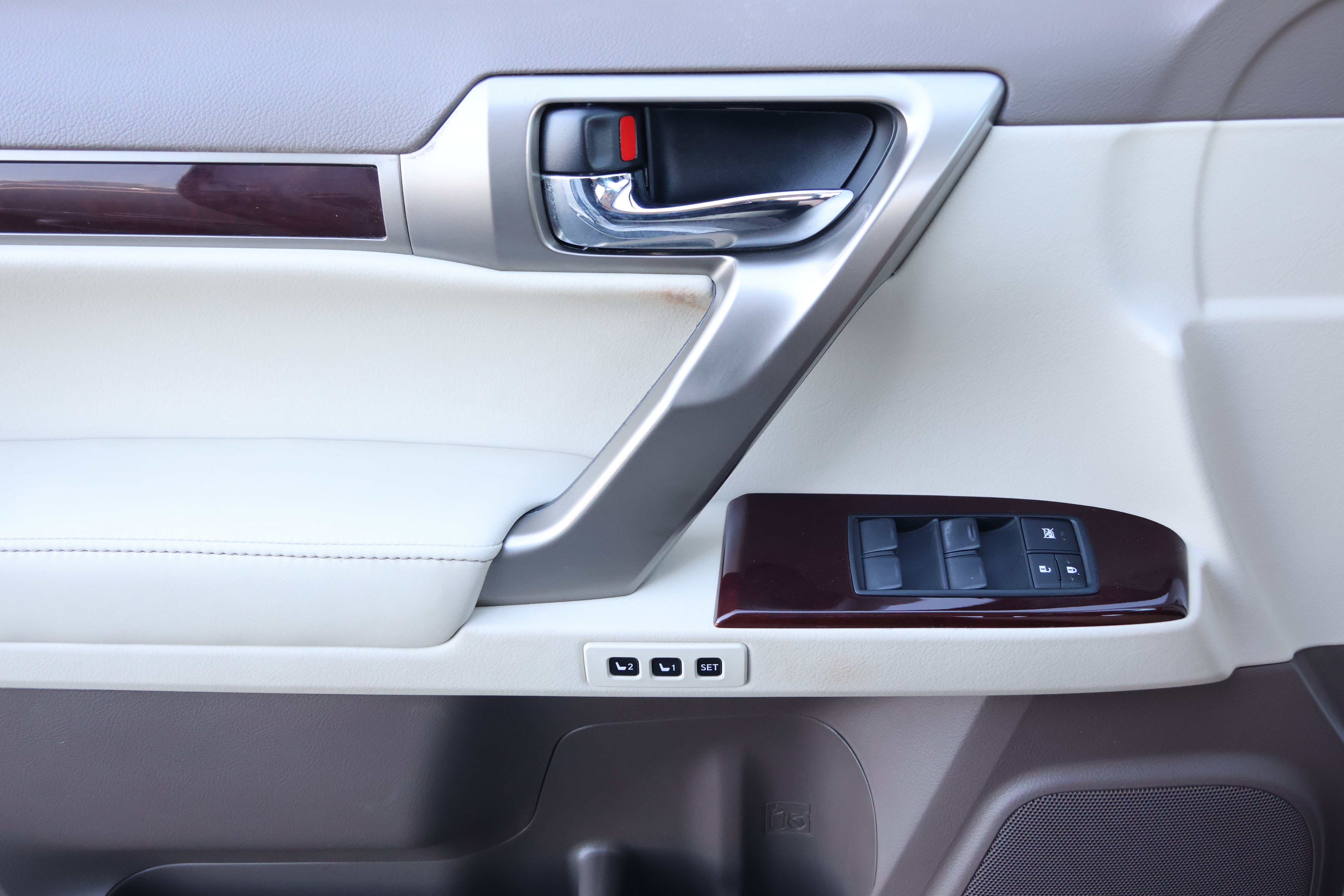 Used 2019 Lexus GX 460 Premium AWD/4WD image 12