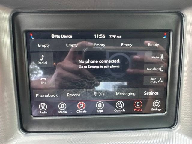 Used 2022 Dodge Charger SXT w/ Blacktop Package RWD image 23