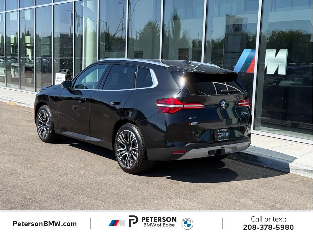 Used 2025 BMW X3 xDrive30i w/ Convenience Package AWD/4WD image 3