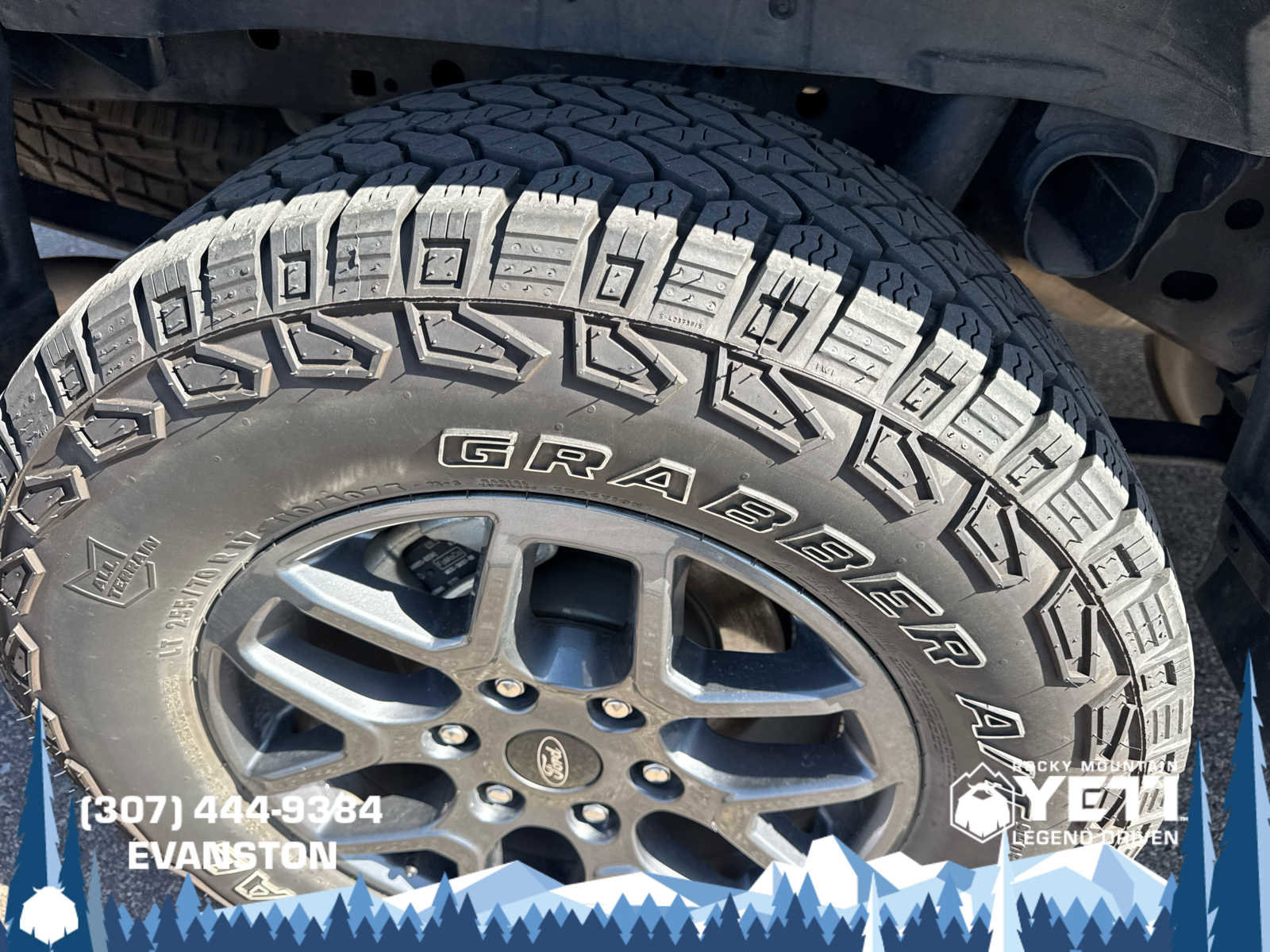 Used 2025 Ford Ranger XLT AWD/4WD image 11