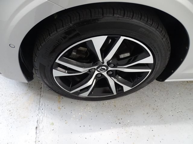 Used 2024 Volvo S60 B5 Plus AWD/4WD image 26