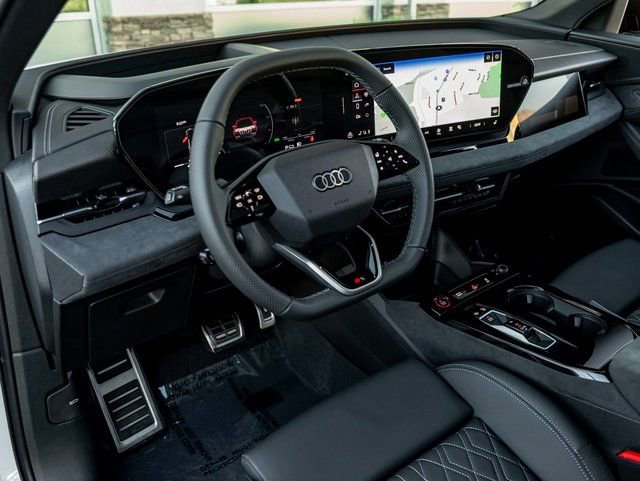 New 2025 Audi SQ6 e-tron Prestige image 17