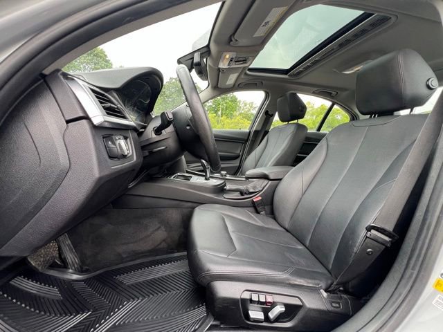 Used 2016 BMW 320i Sedan RWD image 41