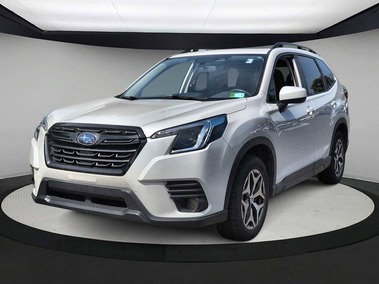 Used 2022 Subaru Forester Premium AWD/4WD image 4