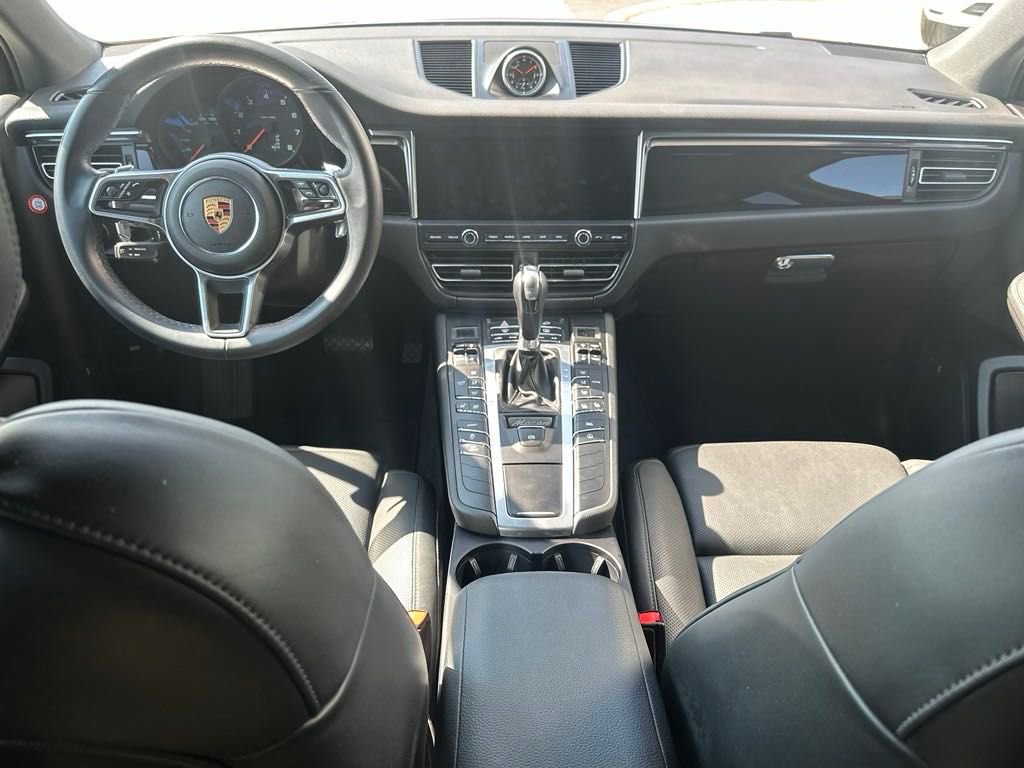 Used 2020 Porsche Macan image 12
