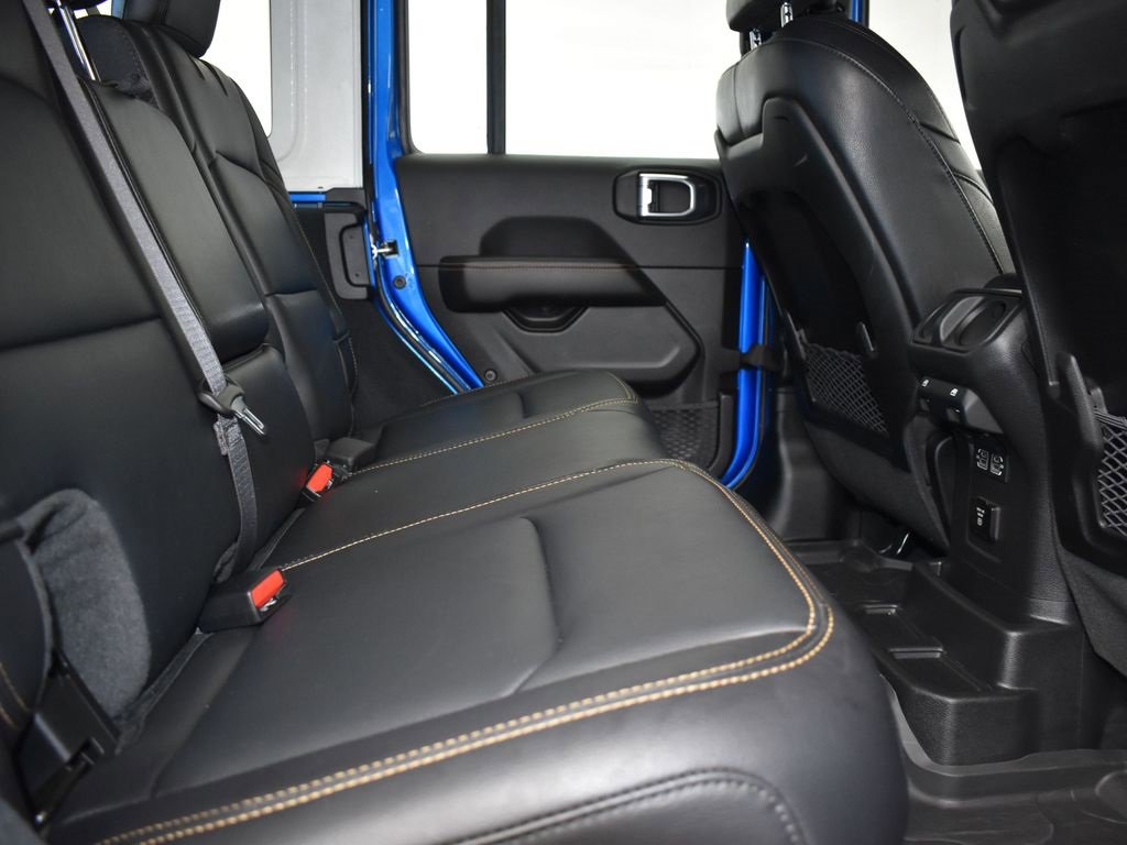 Used 2024 Jeep Wrangler Sahara w/ Technology Group image 23