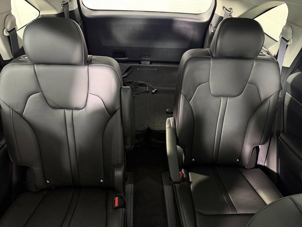 Used 2025 Kia Sorento EX w/ Panoramic Sunroof Package FWD image 21