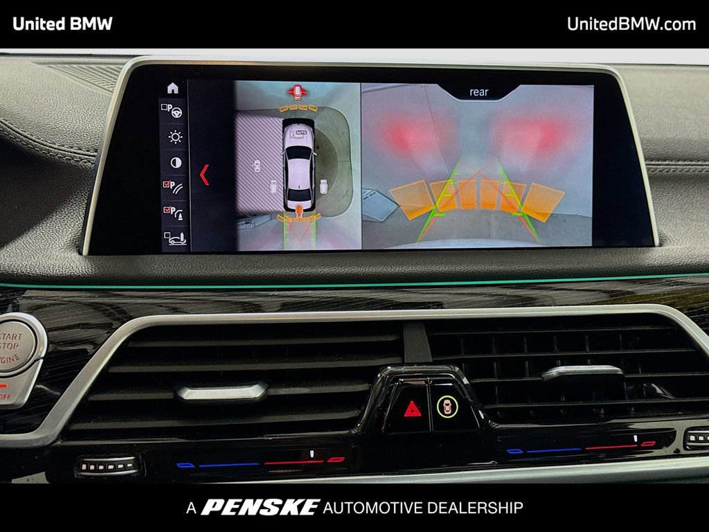 Used 2019 BMW 750i w/ M Sport Package image 9