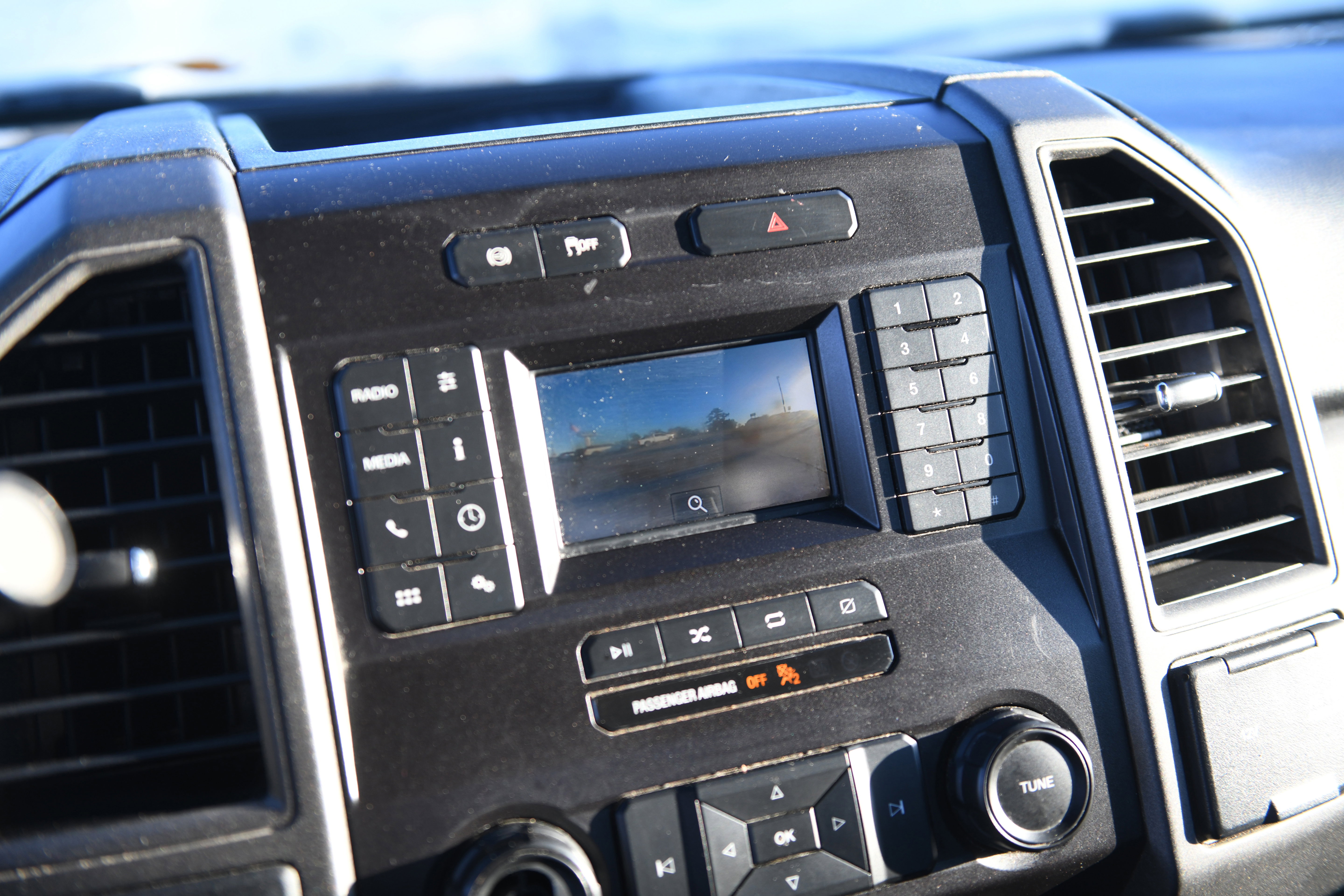 Used 2020 Ford F350 XL w/ Power Equipment Group image 28