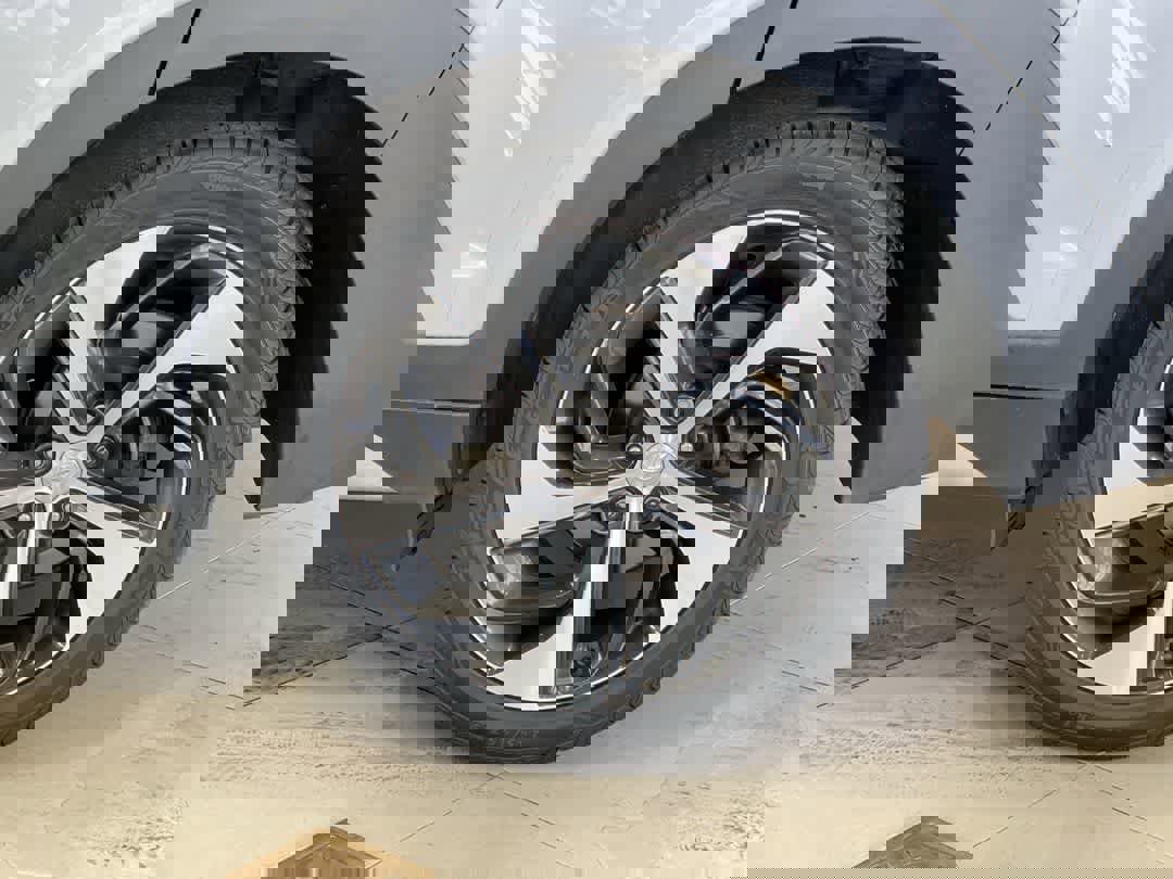 Used 2018 Hyundai Tucson Limited w/ Cargo Package image 13