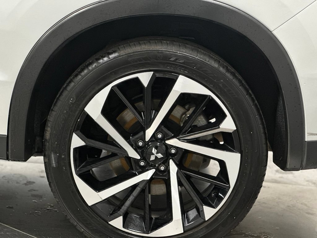 Used 2024 Mitsubishi Outlander SE AWD/4WD image 25